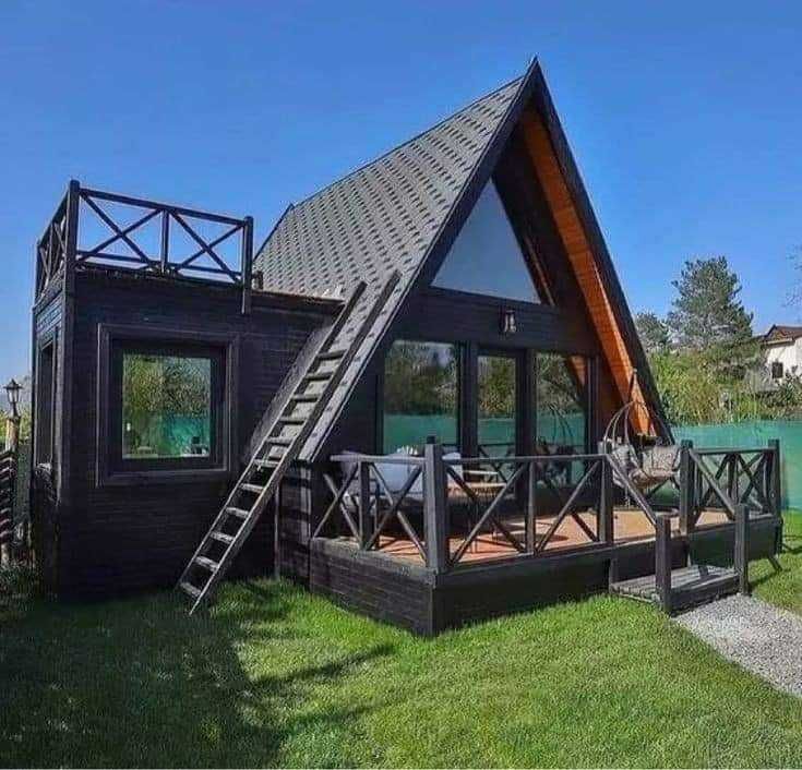 Casa si Cabana stil A-Frame pe structura de lemn