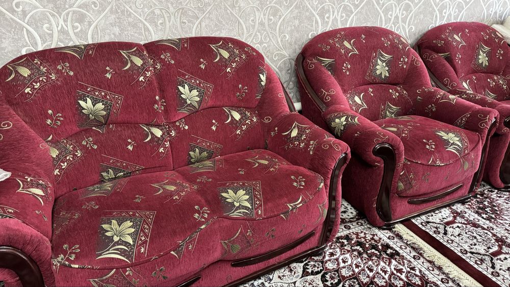 Продается мякий мебель