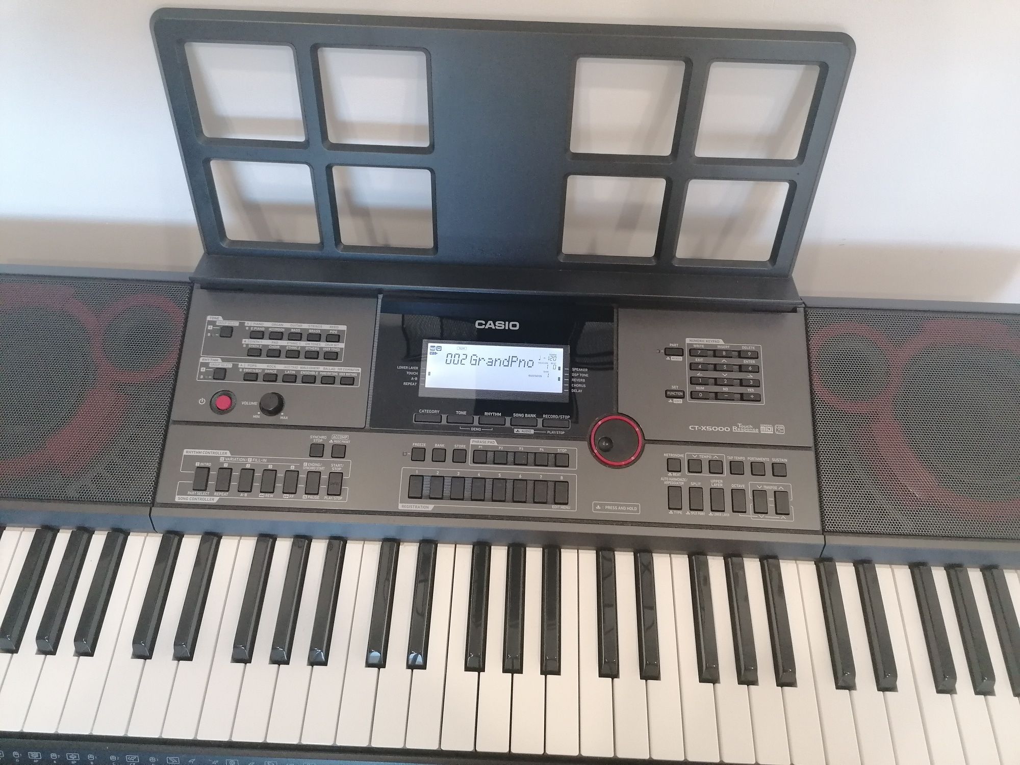 Orga Casio CT-X 5000