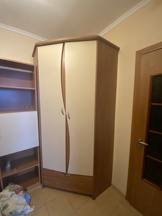 продам шкаф в хорошем состоянии
