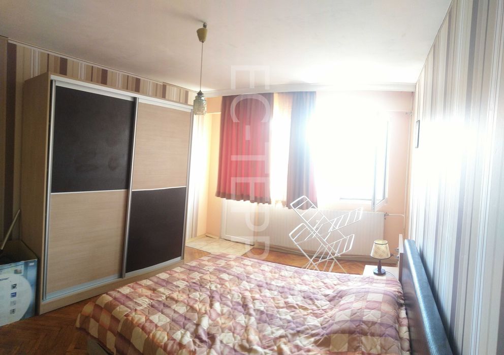 Продава се Тристаен апартамент в София, Света Троица - 88 кв.м за 2216 €/кв.м - Снимка #4