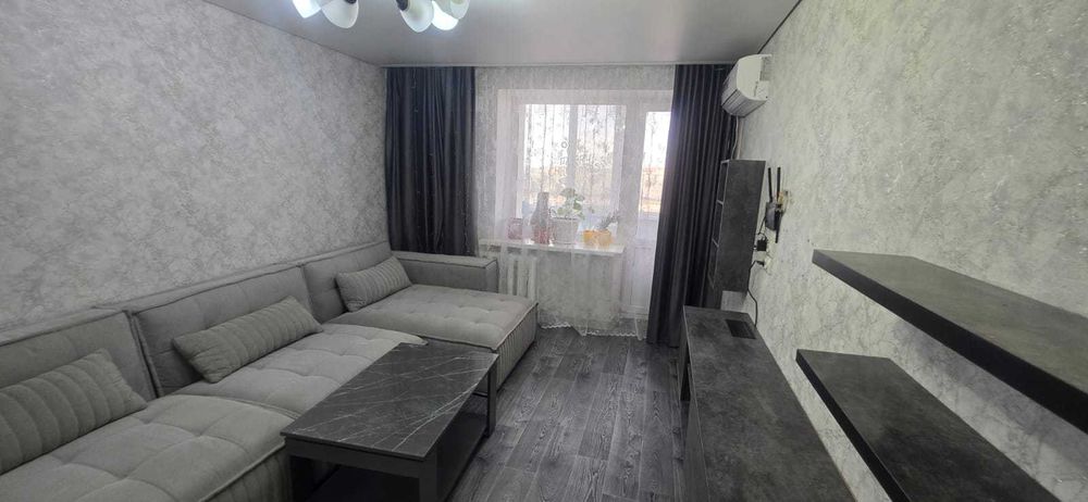 Продам 3 комнатную квартиру. Район Центр.