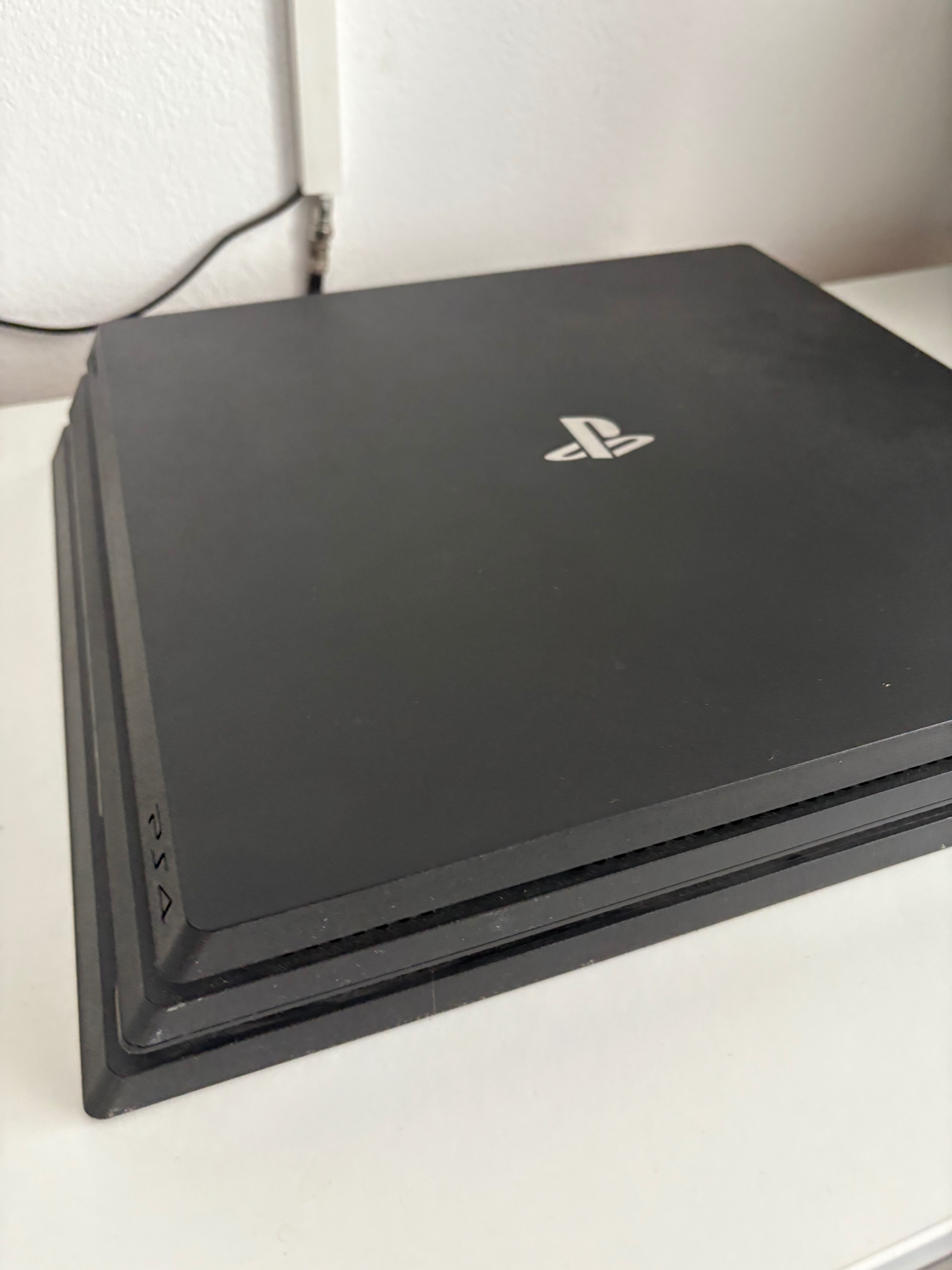 ps4 pro + monitor