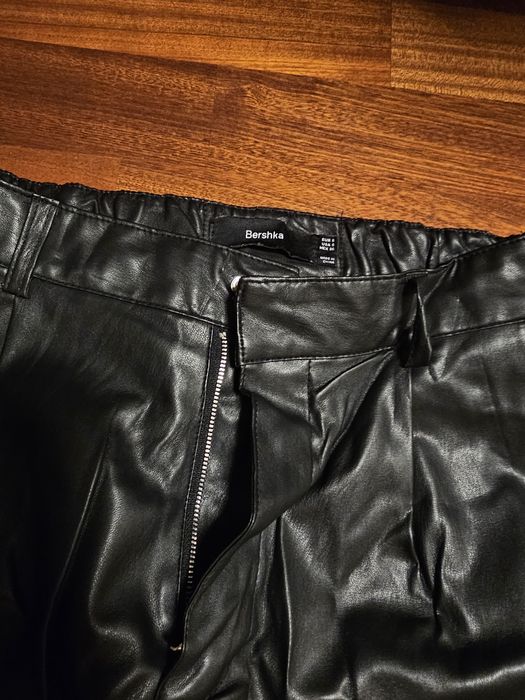 Pantaloni de piele opium