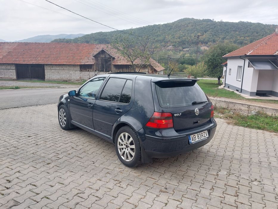Vând Golf 4 1.9 tdi 131 cp 6 trepte
