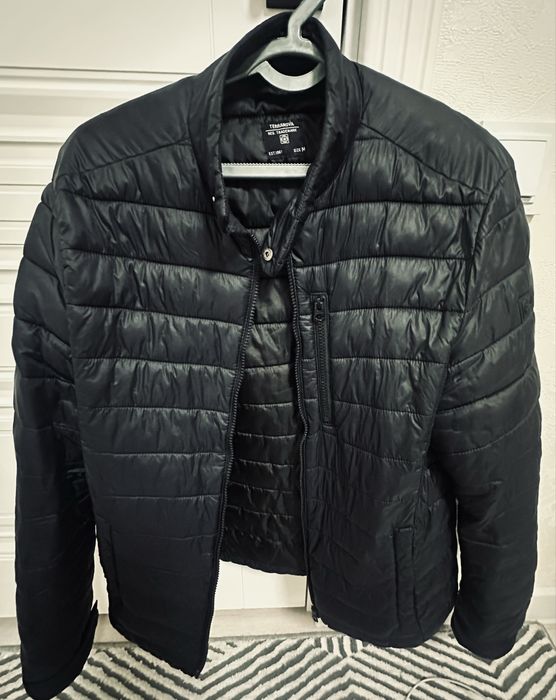 Легкая куртка от фирмы TERRANOVA