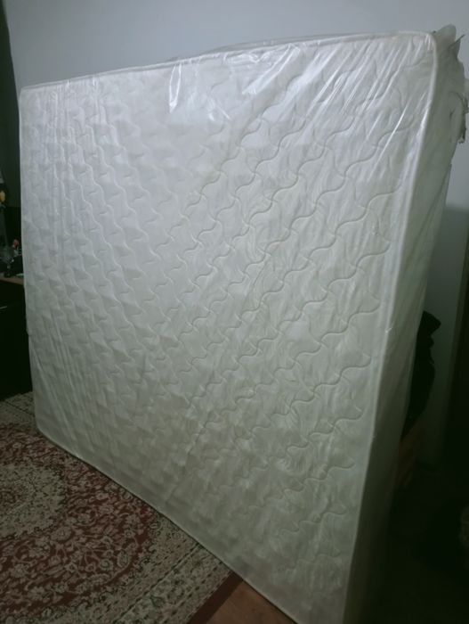 Продаётся матрас