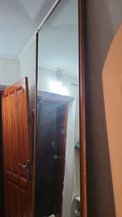 Отдам даром зеркало большое
