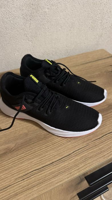Спортни обувки Puma