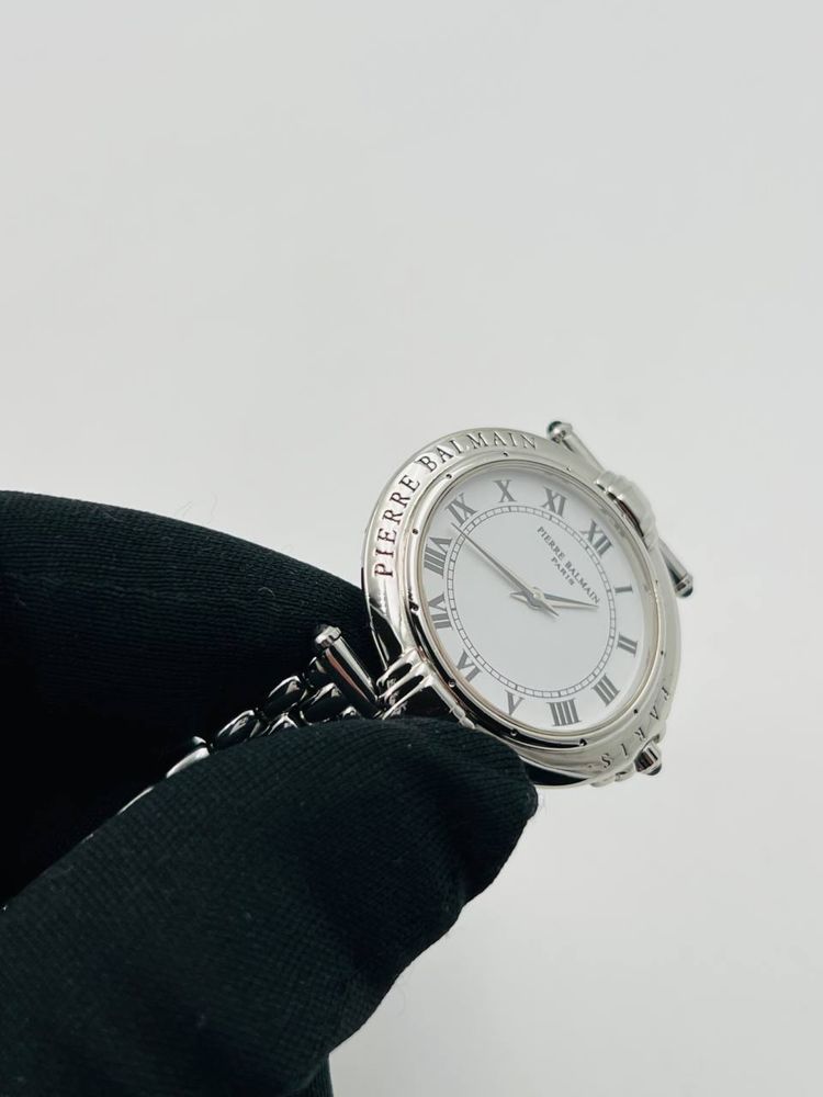Pierre Balmain страхотен дамски часовник