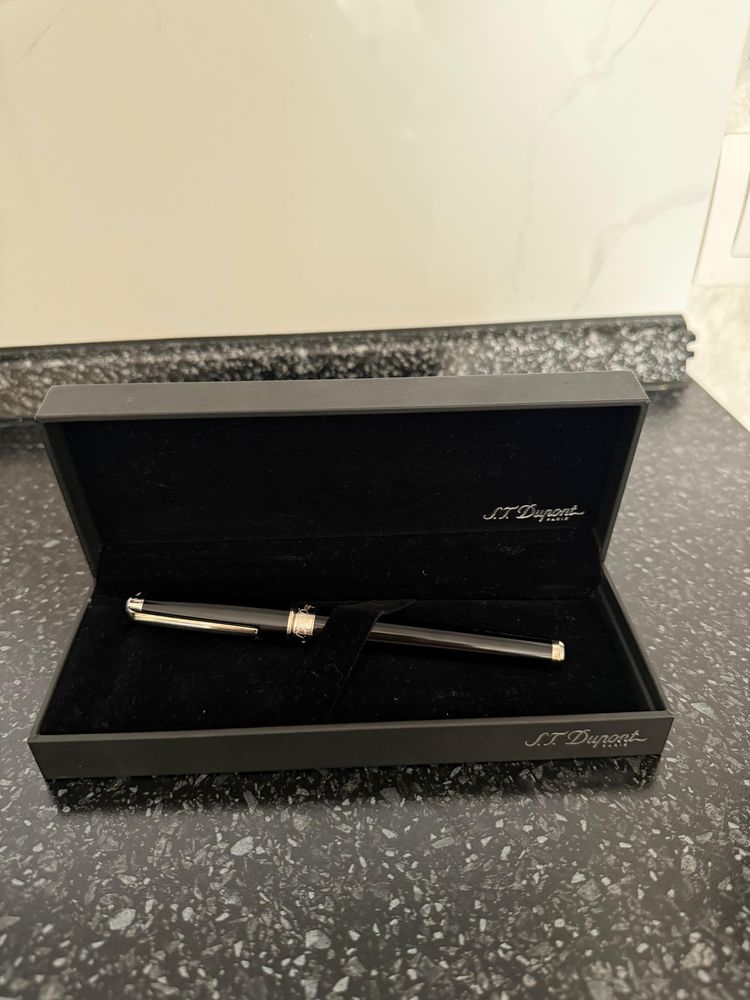 Продам коллекционную перьевую ручку S.T. Dupont