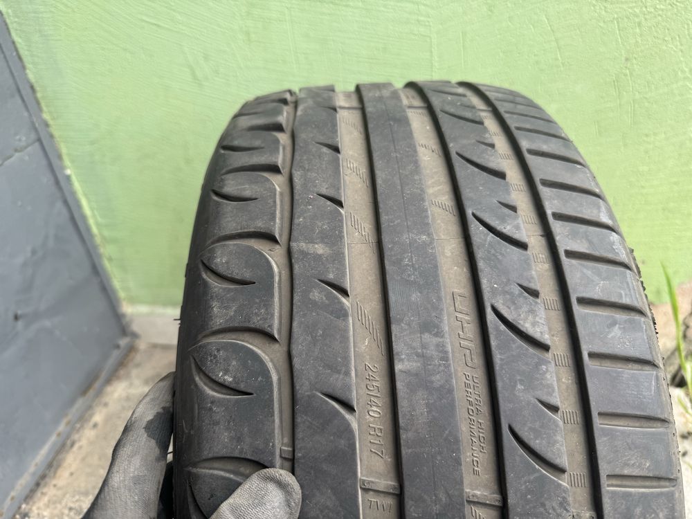 Летни гуми 17 цола 245/40/17