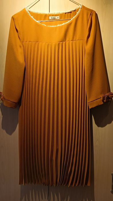 Rochie ocazie purtata o singură dată măr 38