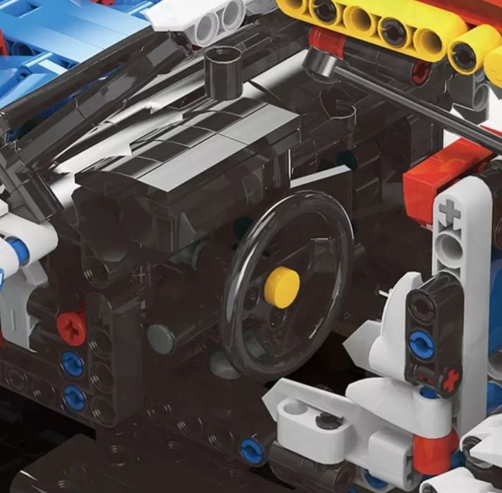 Конструктор лего суперкар Apollo EVO