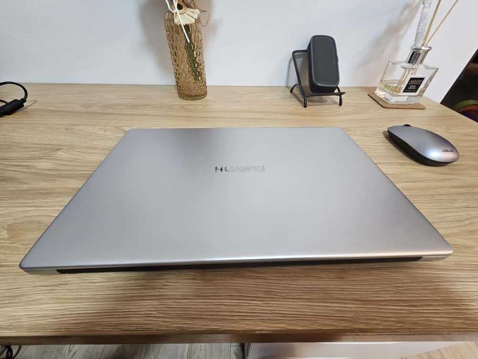 Huawei MateBook D15