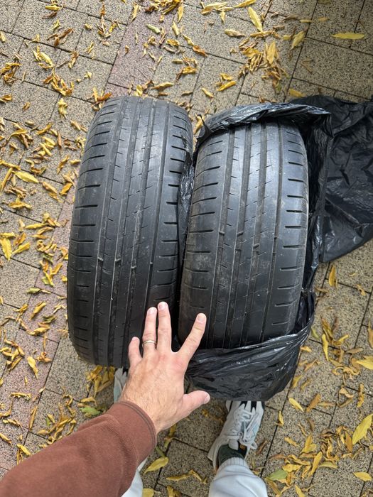 2 cauciucuri vredestein 195/65/15