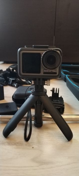 Dji Osmo action.