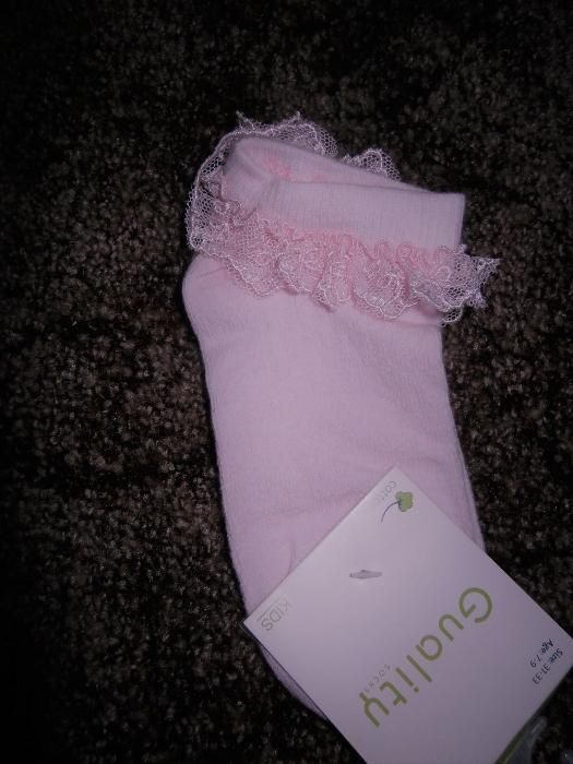 Комплект фанелка и чорапки в бонбонено розово за 6,7 годишно момиченце