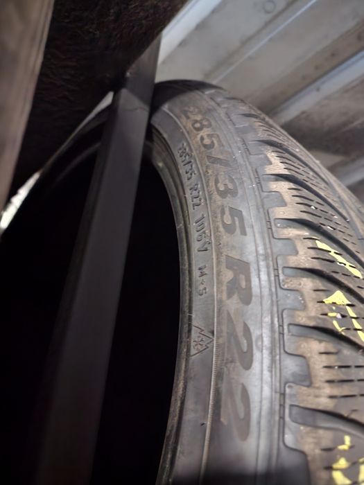 285 35 22 anvelope pirelli iarna dot 27/2022.