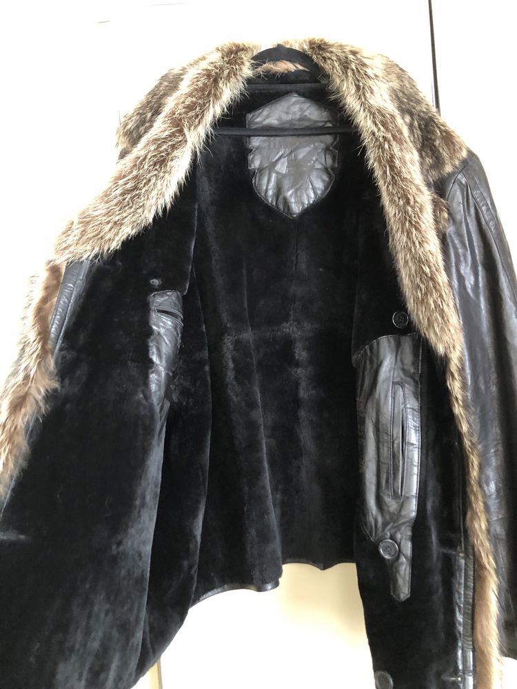 Мужская кожанная куртка с натуральным мехом большого размера