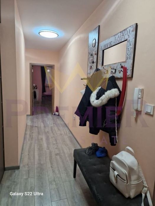 Продава се Четиристаен апартамент в Варна, Победа - 172 кв.м за 3444 €/кв.м - Снимка #9