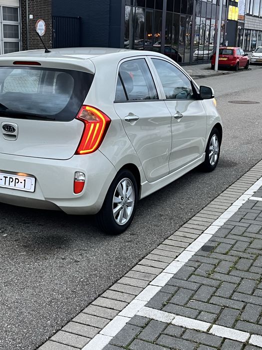 Kia Picanto 2012 motor 1.2 accept schimburi