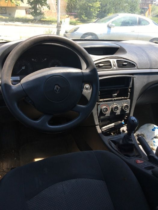 Рено Лагуна 1.9D 120кс '05г Renault Laguna 2.2 DCI 150 к.с. '03 комби