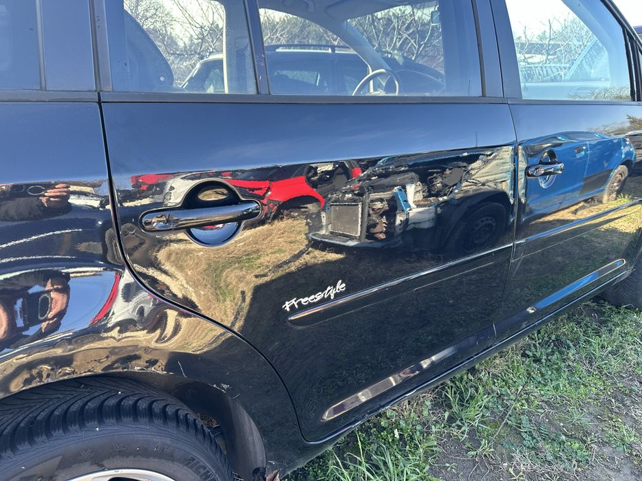 Врати десни за VW Touran черни