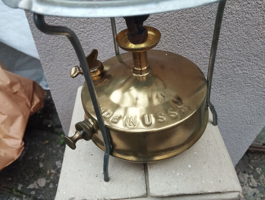 Руски примус в кутия