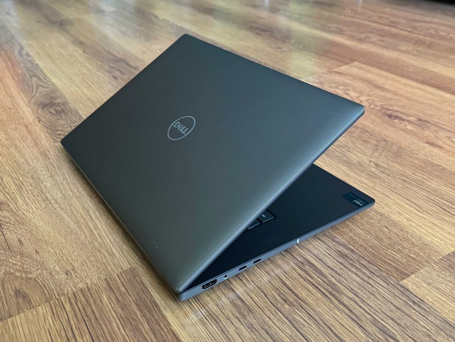 16' Ultra 7 165H DELL Precision 5690 64GB LPDDR5x/512GB/RTX 1000 Ada
