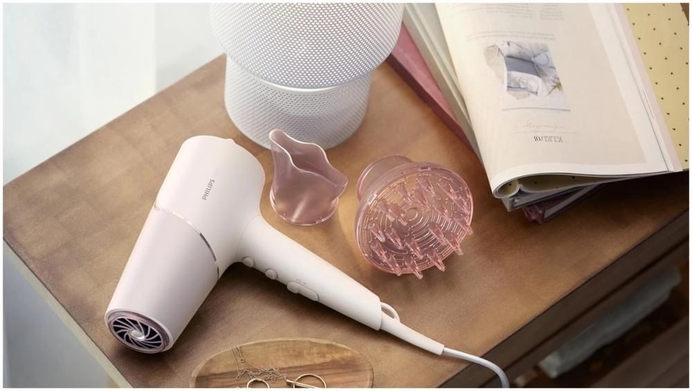 Фен Philips BHD530