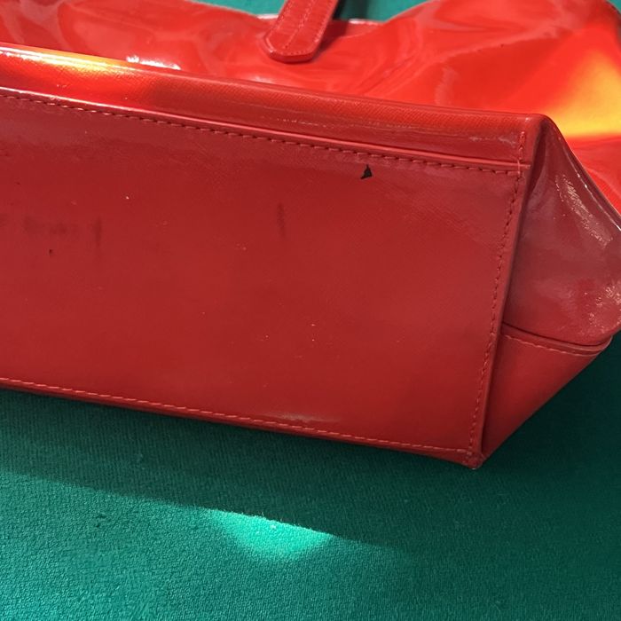 Versace Collection дамска чанта – стилна и практична чанта