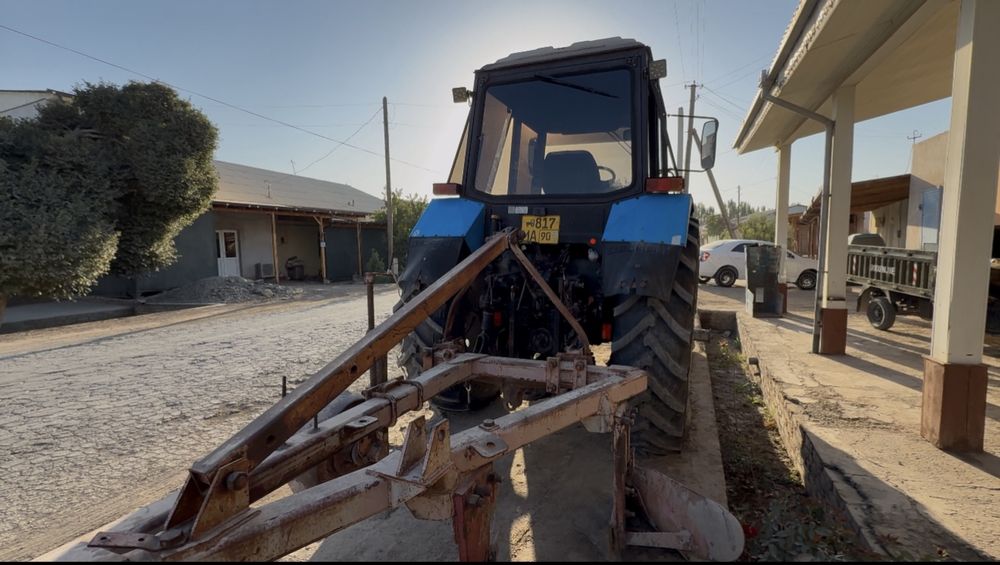 Беларус 1221.2