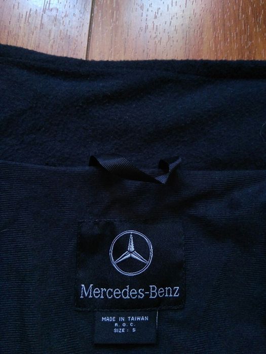 Geaca Mercedes Benz mărimea S