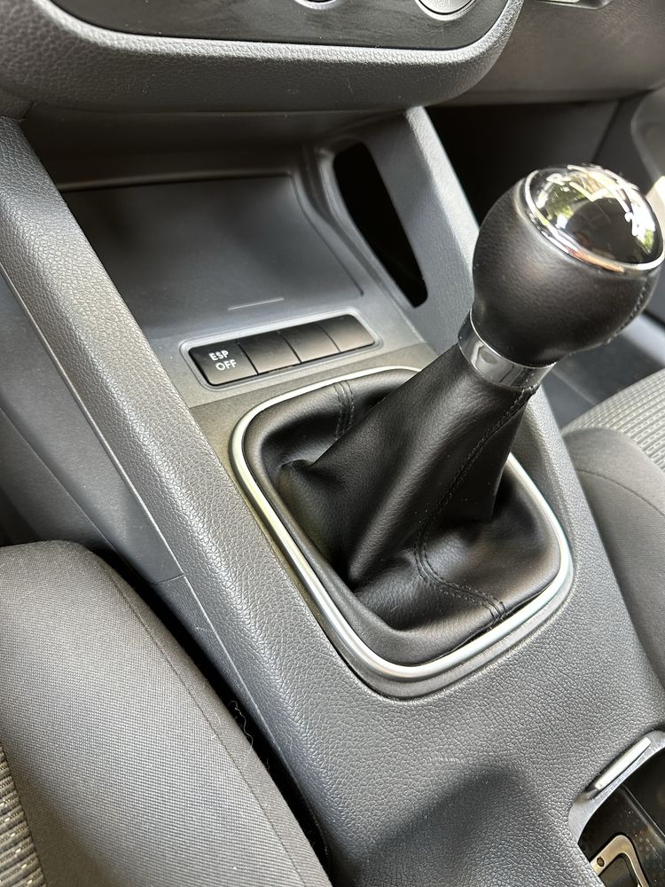 Golf 5 Variant 1.9 TDI 2009г