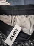 Vand pantaloni Guess Korbin