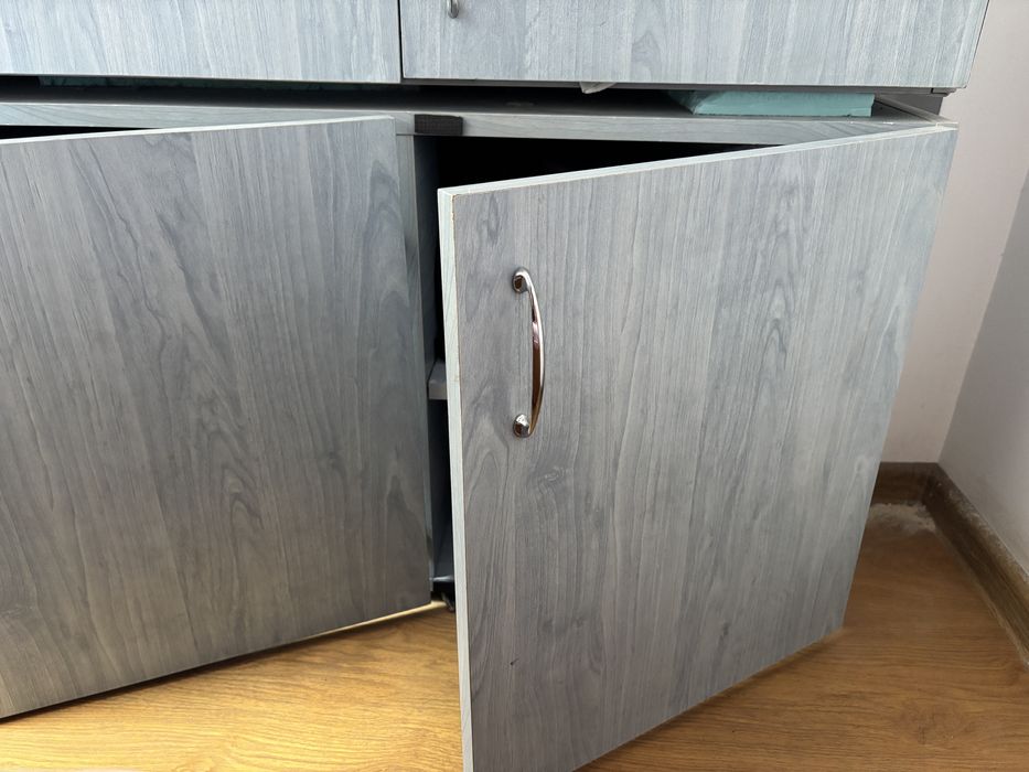 Dulapuri de bucatarie sau pentru haine