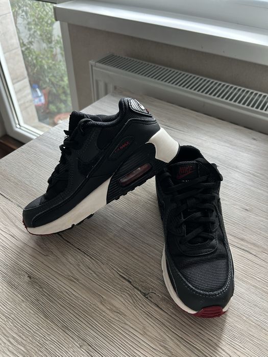 Маратонки NIKE air max