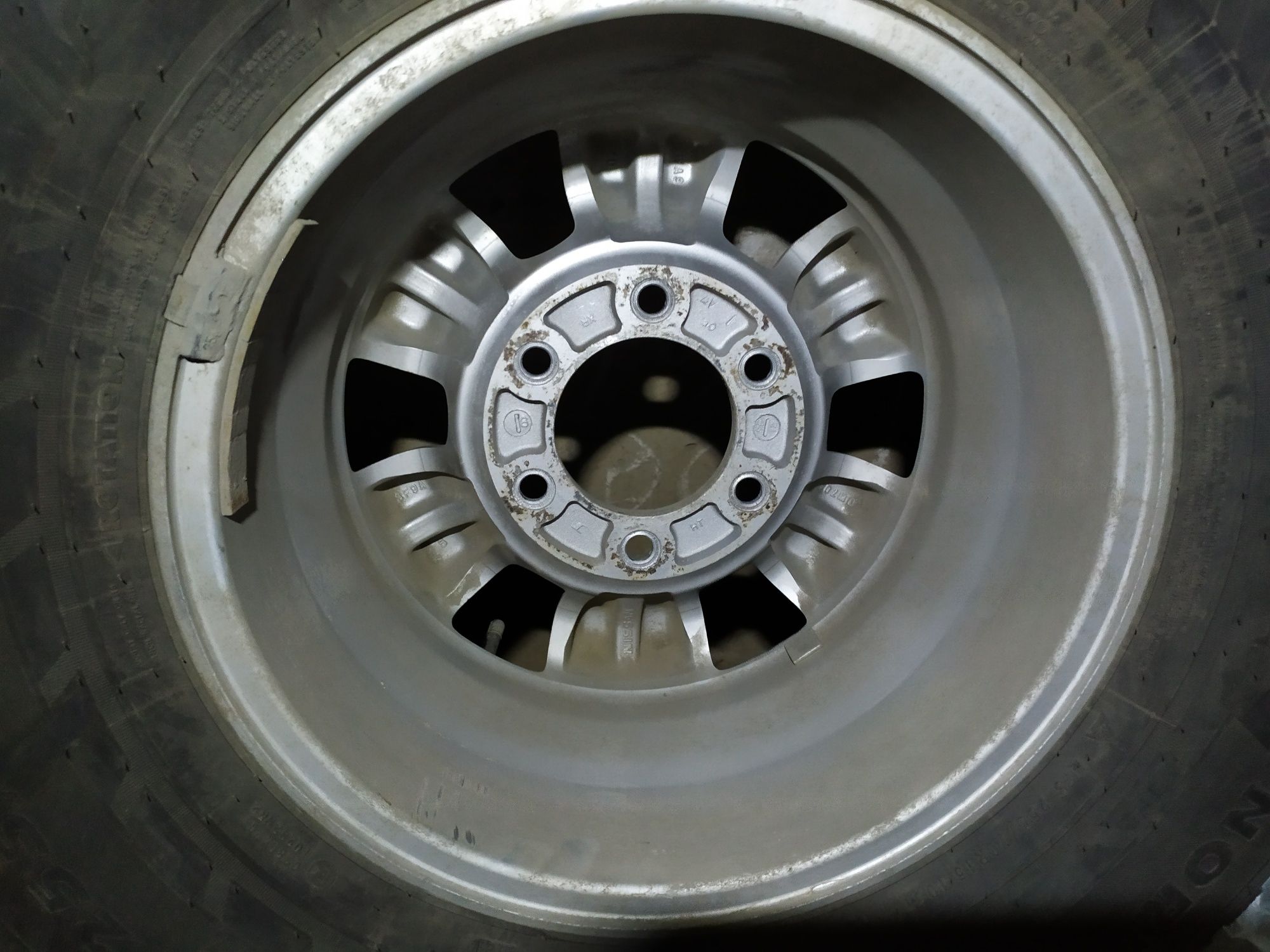 Nokian Nordman 7 SUV 235/75 R15.