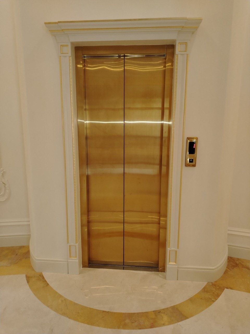 Lift Va Ekskalator Remont qilamiz luboy turdagi lift