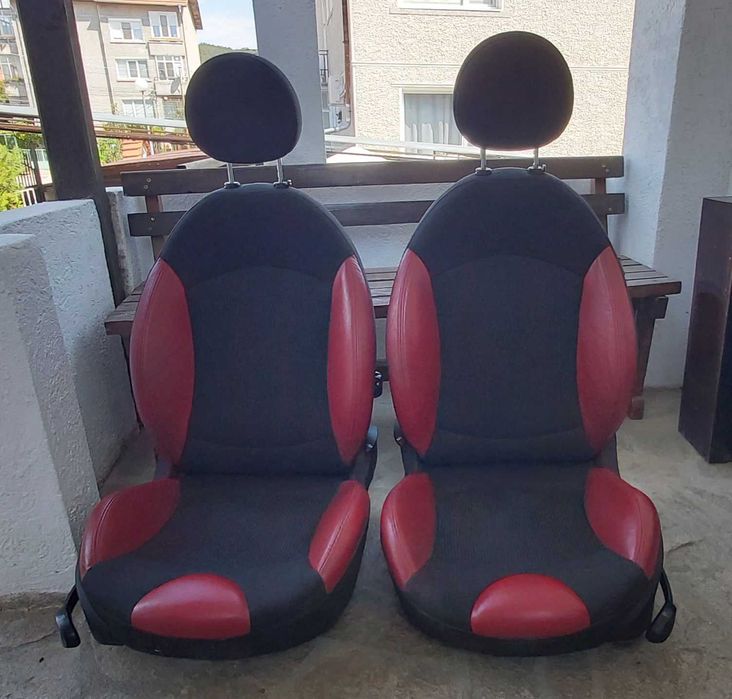 Подарявам предни седалки за Mini Cooper S
