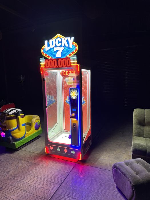 Машина за големи играчки щастливата 7-ца