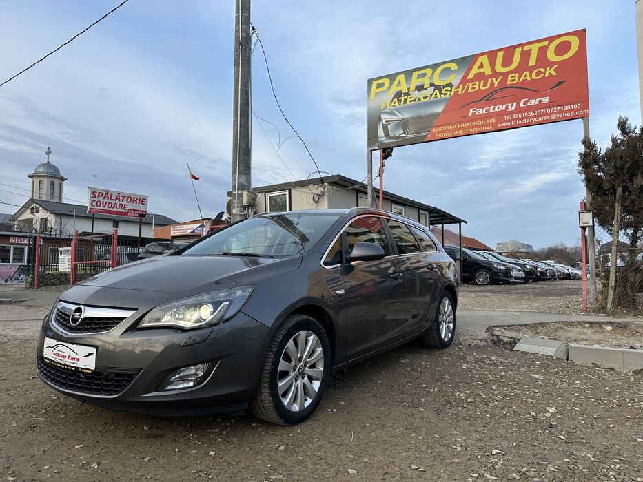 Opel Astra J An 2012 Piele Navi Mare BI-XENON Led PDC F+S Pilot