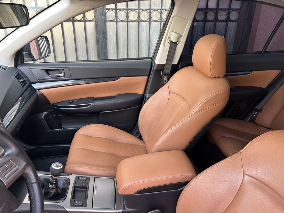 Subaru legacy V 2010