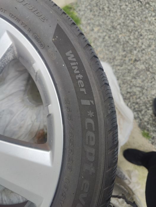 Vând Jante Mercedes