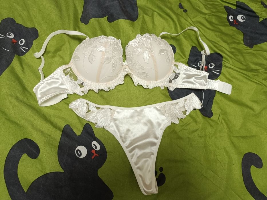 Set lenjerie intima marime M noua