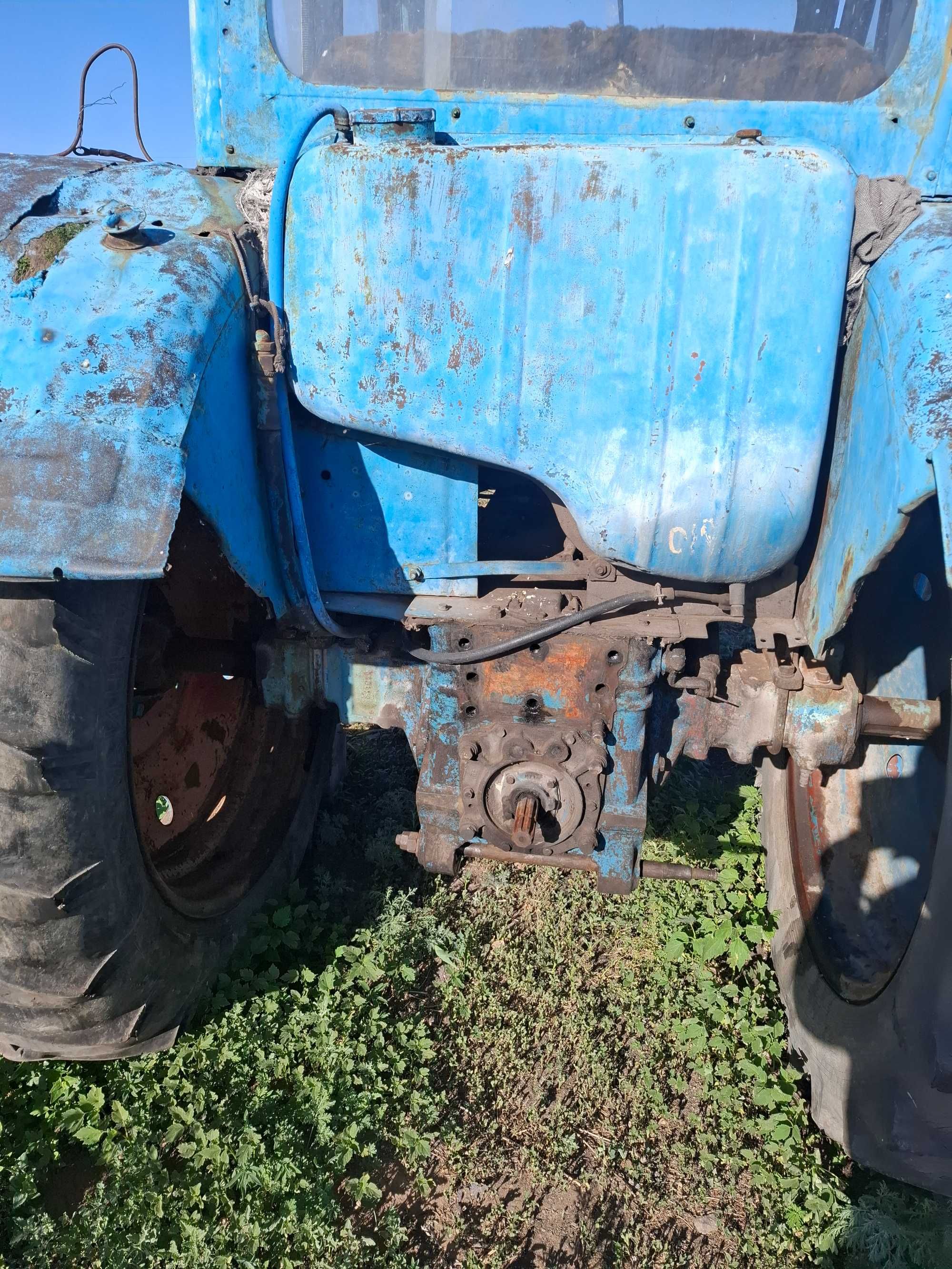 Продам задний мост в сборе мтз 50
