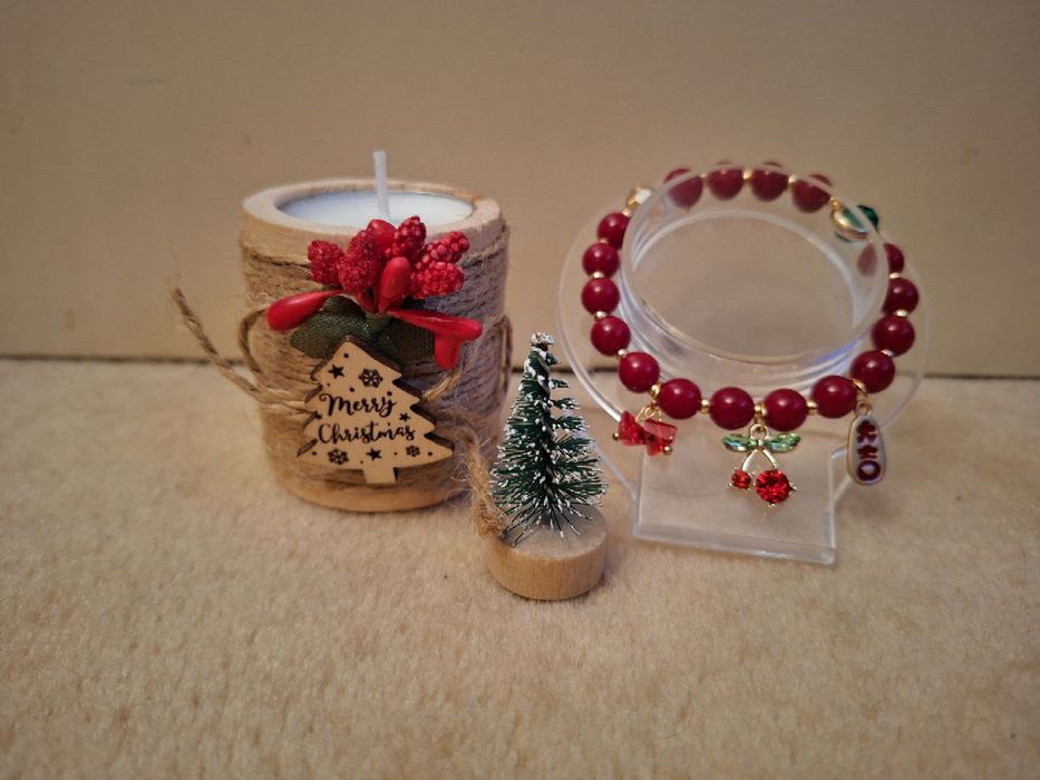 Коледна кутия за подарък