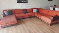 Голям и просторен диван