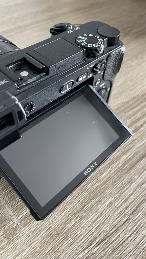 Sony a6300 + obiectiv Sony 35 F 1.8